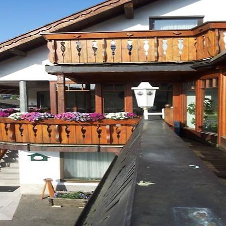 Pension "Dorfkrug" Winterberg Extérieur photo