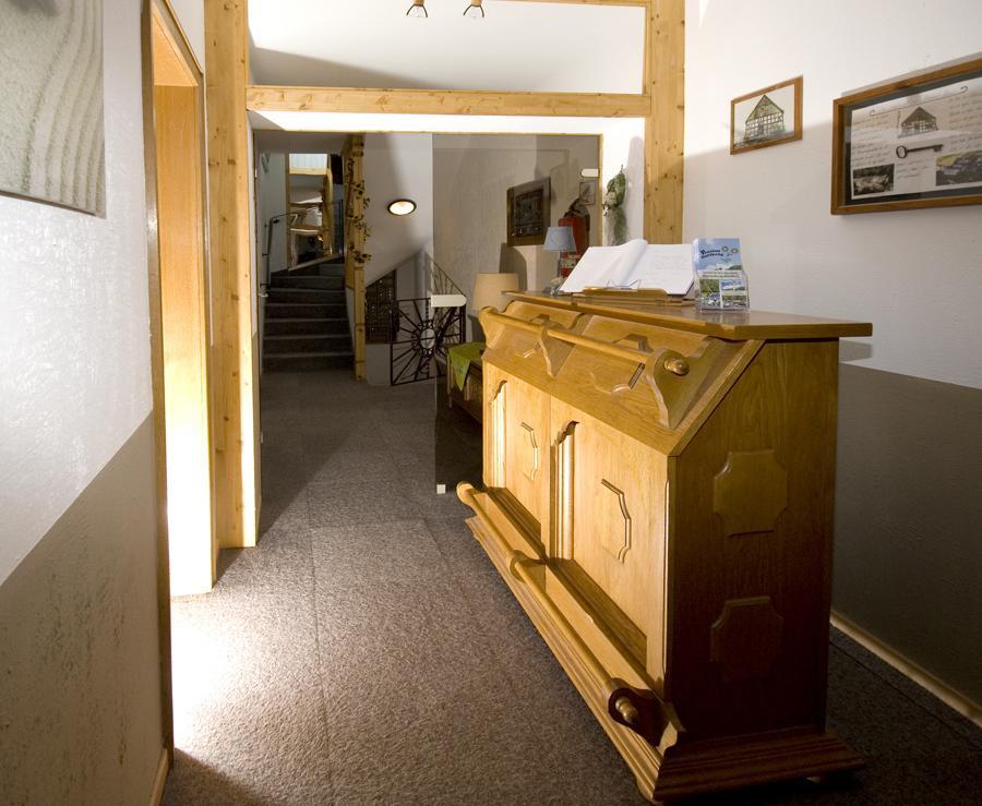Pension "Dorfkrug" Winterberg Extérieur photo
