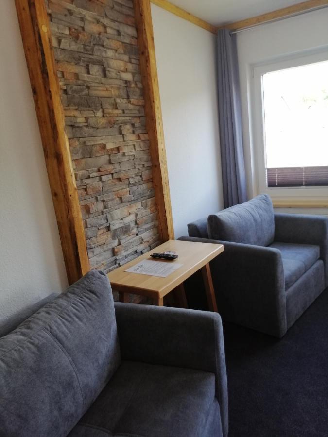 Pension "Dorfkrug" Winterberg Extérieur photo